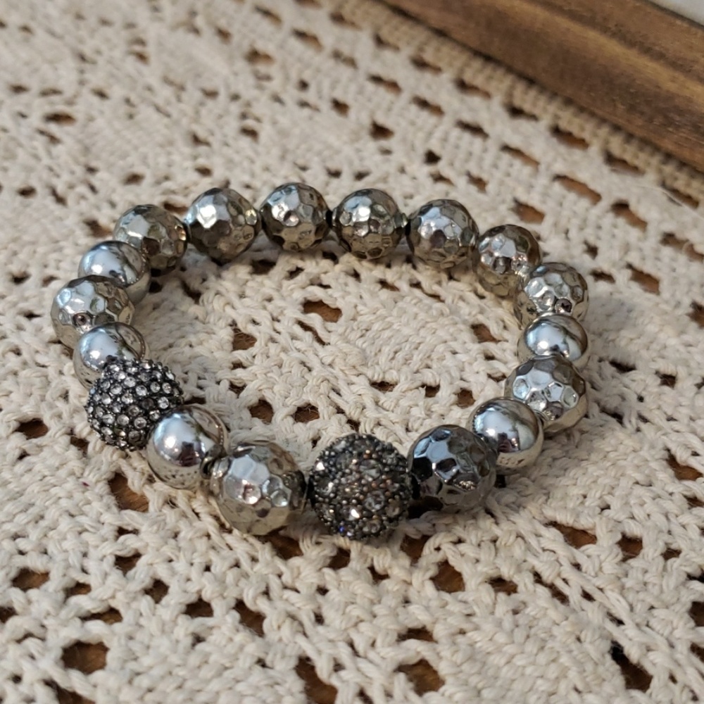 Stella and Dot Bracelet | Gun Metal Hammered